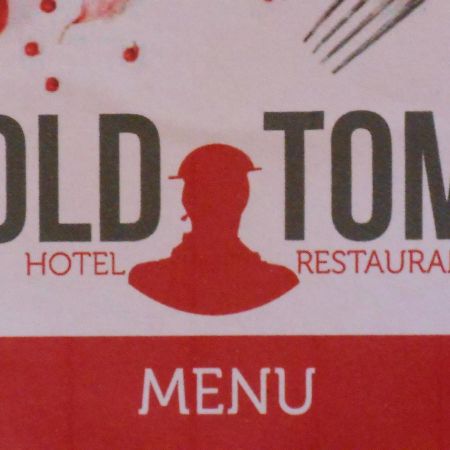 Hotel Old Tom イープル エクステリア 写真